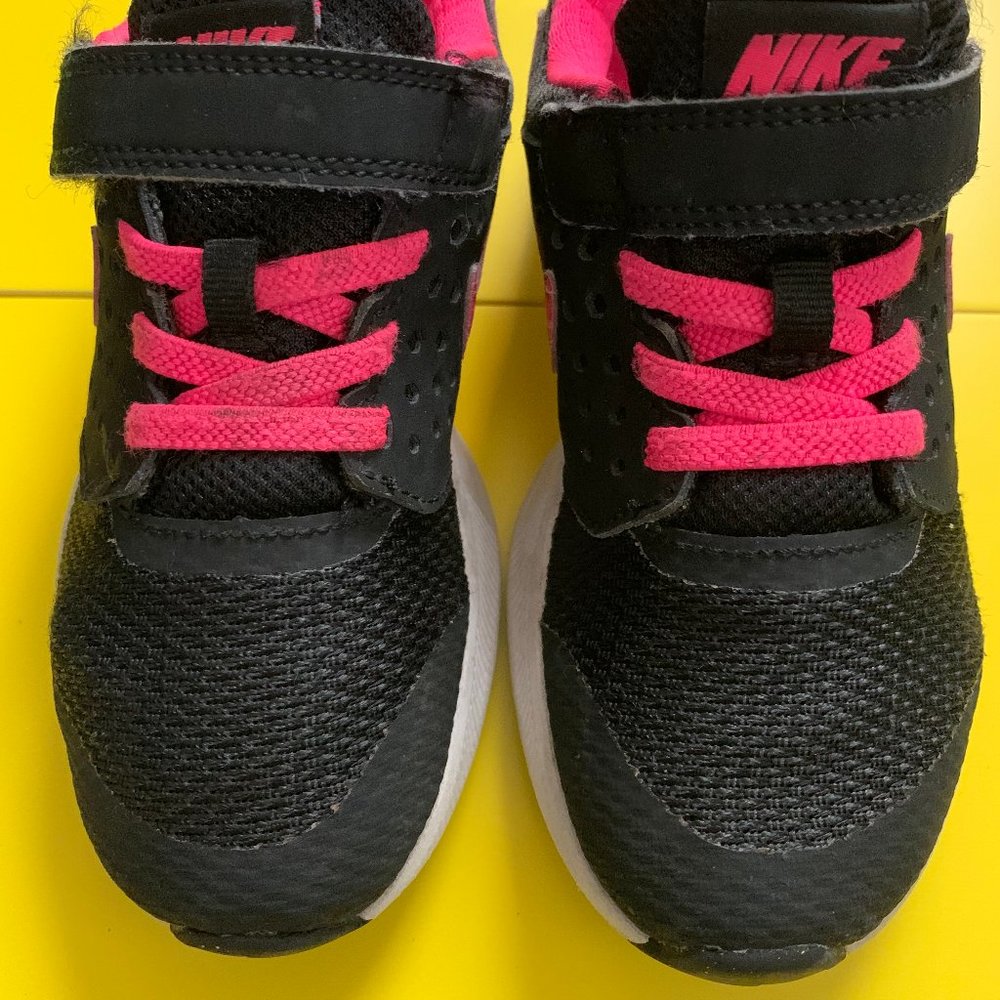 Perfect Pair of Pink/Black Slide on Girls Nikes